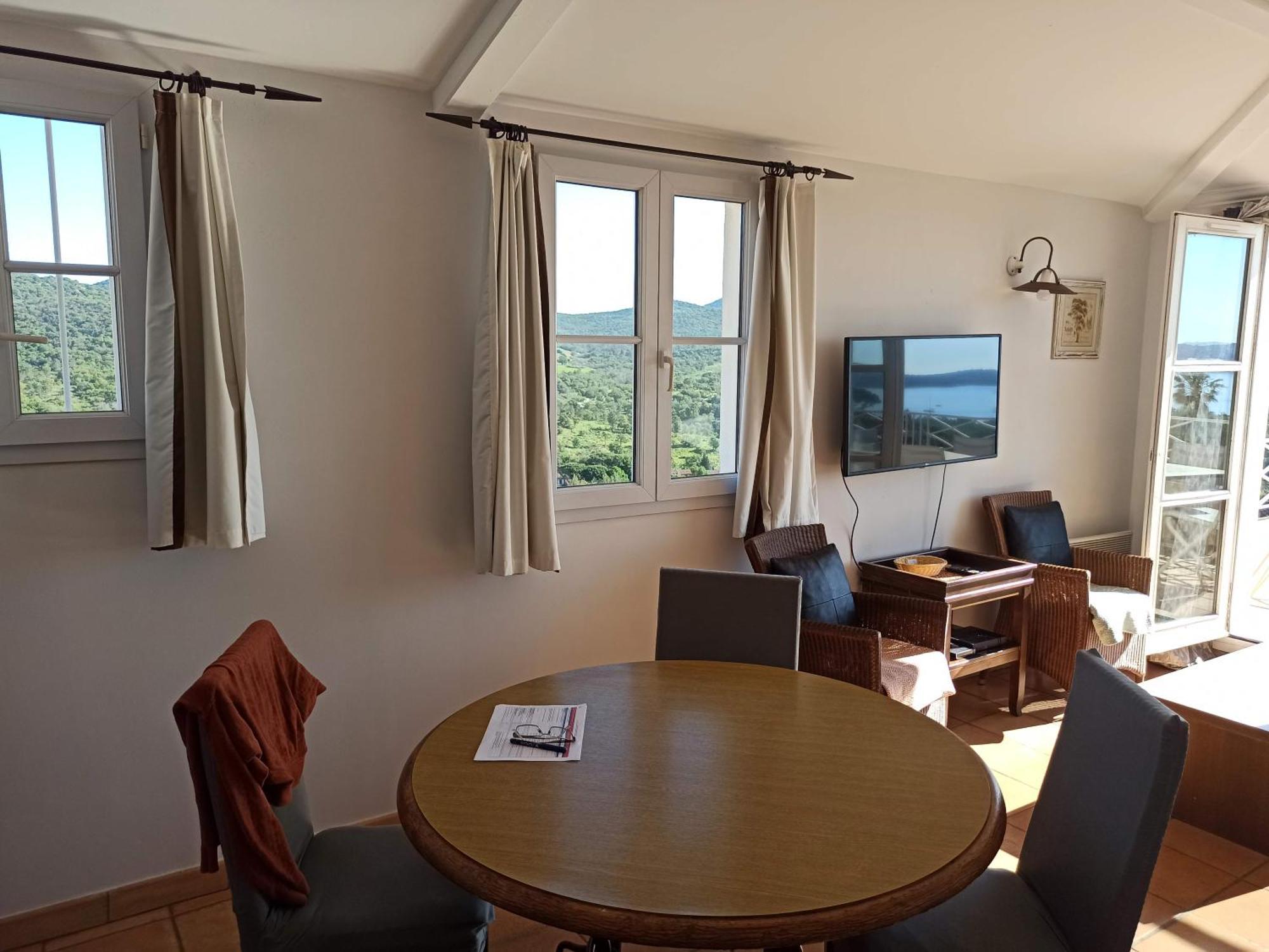 Apartamento Les Restanques, Bastides Vue Golfe Saint Tropez Grimaud Exterior foto
